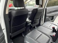 Gebraucht Mitsubishi Outlander 150 PS (110 kW) 2016 Weiß SUV