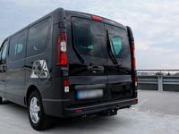 Usata Opel Vivaro 125 CV (91 kW) 2017 Nero Monovolume