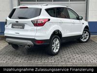 gebraucht Ford Kuga Titanium Navi Tempomat PDC Winterpaket