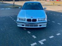 Gebraucht BMW 316 105 PS (77 kW) 2000 Silber Limousine