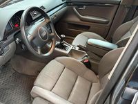 Gebraucht Audi A4 163 PS (119 kW) 2003 Grau Kombi