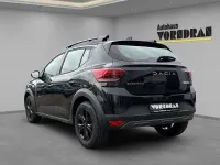 Gebraucht Dacia Sandero Extreme 110 PS (80 kW) 2023 Perlmutt schwarz metallic (metallic) Limousine