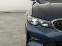 Używany BMW 330 Advantage 265 KM (194 kW) 2020 Niebieski Sedan/Limuzyna