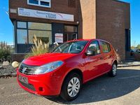 Gebraucht Dacia Sandero Basis 75 PS (55 kW) 2012 Rot Kleinwagen