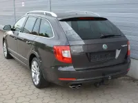 Gebraucht Skoda Superb Elegance 140 PS (102 kW) 2011 Braun Kombi