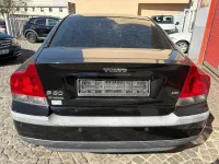 Second-hand Volvo S60 163 CP (119 kW) 2003 Negru Berlinǎ