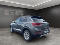 Gebraucht VW T-Roc Life 150 PS (110 kW) 2025 Grau SUV