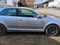 Używany Audi A3 105 KM (77 kW) 2005 Szary Hatchback