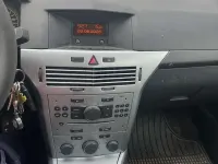 Gebraucht Opel Astra Selection 110 PS (80 kW) 2009 Silber Kombi