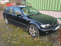 Gebraucht BMW 318 110 PS (80 kW) 2002 Schwarz Kombi
