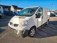 Gebraucht Renault Trafic 114 PS (83 kW) 2011 Weiß Van / Kleinbus