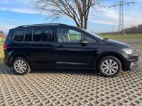 gebraucht VW Touran 1.4 TSI, Deep black, AHK abnehmbar, 8fach