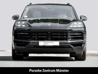 Gebraucht Porsche Cayenne 470 PS (345 kW) 2025 Schwarz SUV