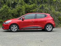 Gebraucht Renault Clio IV Dynamique 73 PS (53 kW) 2015 Rot Kleinwagen