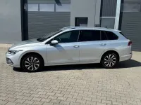 Używany VW Golf VIII Active 150 KM (110 kW) 2023 Srebrny Kombi
