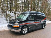 Używany Chevrolet Express 300 KM (220 kW) 2006 Czarny Minivan