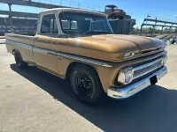 Gebraucht Chevrolet C20 306 PS (225 kW) 1966 Gold Pickup