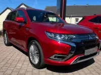 Gebraucht Mitsubishi Outlander P-HEV Diamant Edition 135 PS (99 kW) 2019 Dynamikrot SUV