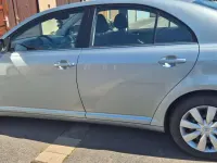 Gebraucht Toyota Avensis 110 PS (80 kW) 2000 Limousine
