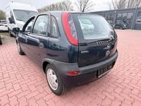 Second-hand Opel Corsa Comfort 75 CP (55 kW) 2001 Albastru Hatchback