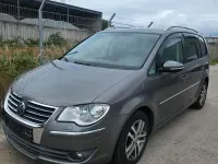 Gebraucht VW Touran 140 PS (102 kW) 2010 Grau Van / Kleinbus