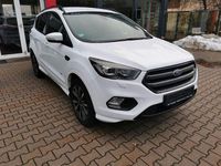 Gebraucht Ford Kuga ST-Line 182 PS (133 kW) 2018 Weiß SUV
