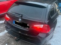 Second-hand BMW 320 170 CP (125 kW) 2008 Negru Break
