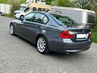 gebraucht BMW 318 i LIMOUSINE EDITION KLIMAA~SHZ~PDC~6GANG~