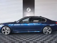 Gebraucht BMW 730 265 PS (194 kW) 2020 Imperialblau brillanteffekt Limousine