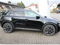Neu Fiat 600 La Prima 110 PS (80 kW) 2026 Schwarz SUV