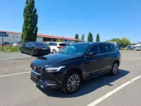 Gebraucht Volvo XC90 Momentum 235 PS (172 kW) 2021 Schwarz SUV