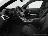 Gebraucht BMW 330 M Sport 258 PS (189 kW) 2026 Weiß Limousine