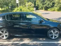Gebraucht Peugeot 308 Allure 150 PS (110 kW) 2016 Schwarz Limousine