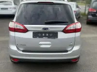 Używany Ford Grand C-Max 125 KM (91 kW) 2016 Srebrny Minivan
