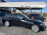 Gebraucht BMW 320 Shadowline 204 PS (150 kW) 2022 Schwarz ii uni (668) Kombi
