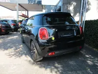 Gebraucht Mini Cooper SE 135 kW (184 PS) 2022 Schwarz Kleinwagen