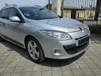 Gebraucht Renault Mégane III Dynamique 110 PS (80 kW) 2011 Grau Limousine