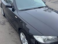 Gebraucht BMW 116 122 PS (89 kW) 2008 Schwarz Kleinwagen