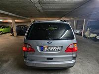 Gebraucht Ford Galaxy 116 PS (85 kW) 2005 Schwarz Van / Kleinbus