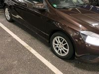 Gebraucht Mercedes A160 116 PS (85 kW) 2015 Braun Kleinwagen