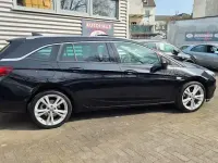 Gebraucht Opel Astra Innovation 136 PS (100 kW) 2017 Schwarz Kombi