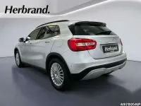 Gebraucht Mercedes GLA180 Business 122 PS (89 kW) 2019 Iridiumsilber metallic SUV