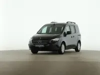 Gebraucht Mercedes T180 Progressive 116 PS (85 kW) 2025 Schwarz Van / Kleinbus