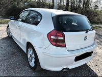 gebraucht BMW 118 d - Bastelauto mit Reparaturbedarf