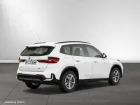 Używany BMW X1 Efficient Dynamics 245 KM (180 kW) 2025 Biały SUV