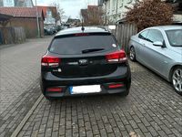 Gebraucht Kia Rio DREAM-TEAM Edition 99 PS (72 kW) 2018 Schwarz Limousine