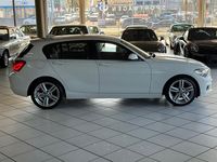 Gebraucht BMW 118 Advantage 136 PS (100 kW) 2017 Weiß Kleinwagen