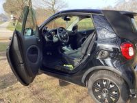 Gebraucht Smart ForTwo Cabrio Passion 71 PS (52 kW) 2016 Schwarz Cabrio