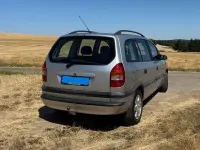 Gebraucht Opel Zafira Elegance 125 PS (91 kW) 2002 Silber Van / Kleinbus
