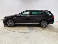 Gebraucht VW Passat GTE 218 PS (160 kW) 2022 Deep black perleffekt Kombi